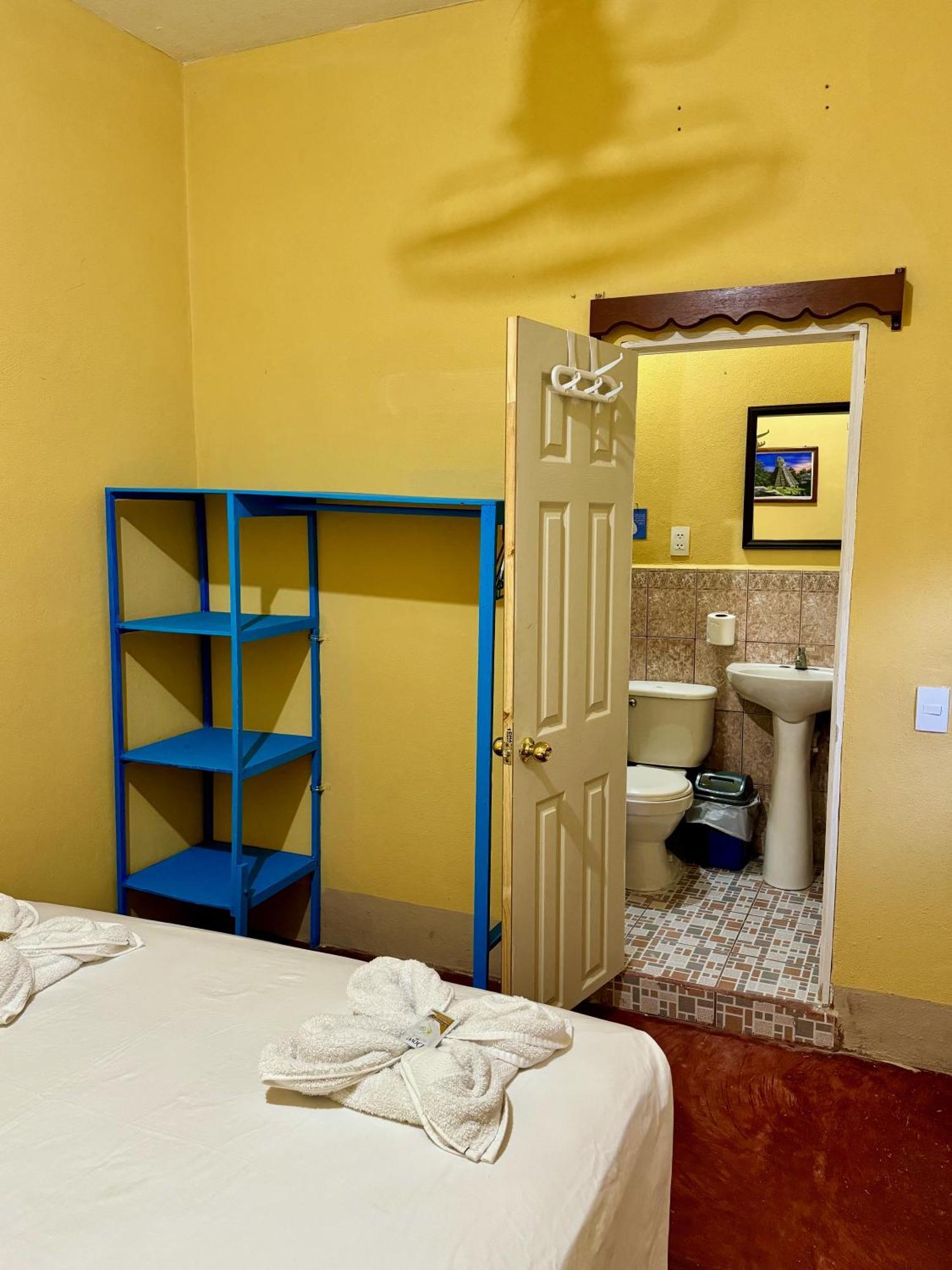 Hostal Los Girasoles By Hostal Inn Flores Exterior foto